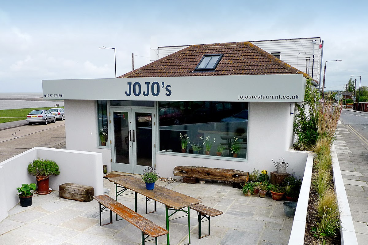 Jojo’S Meze, Meat & Fish Restaurant
